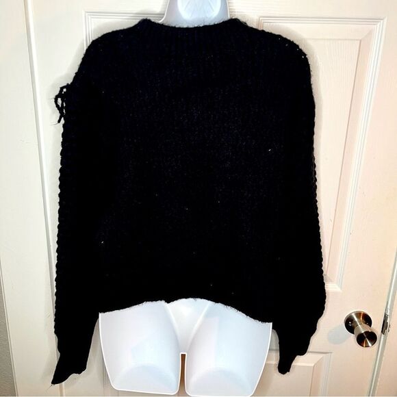 Treasure & Bond Balloon Sleeve Mixed Stitch Fringe Sweater Crew Black S NWT - Picture 9 of 12